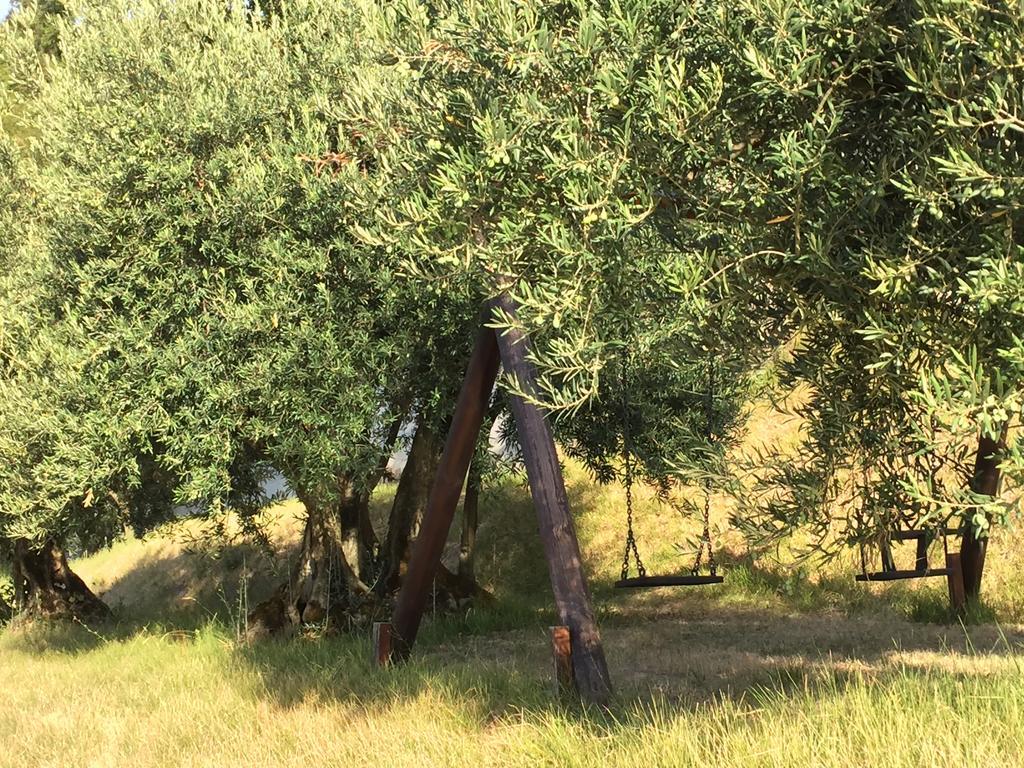 Casale Degli Ulivi Villa Gualdo Tadino Dış mekan fotoğraf